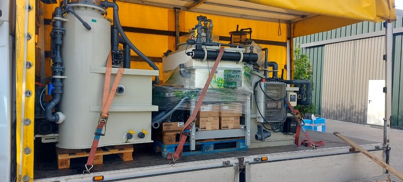 Transport logistica relocari ADR evenimente lift intern international.